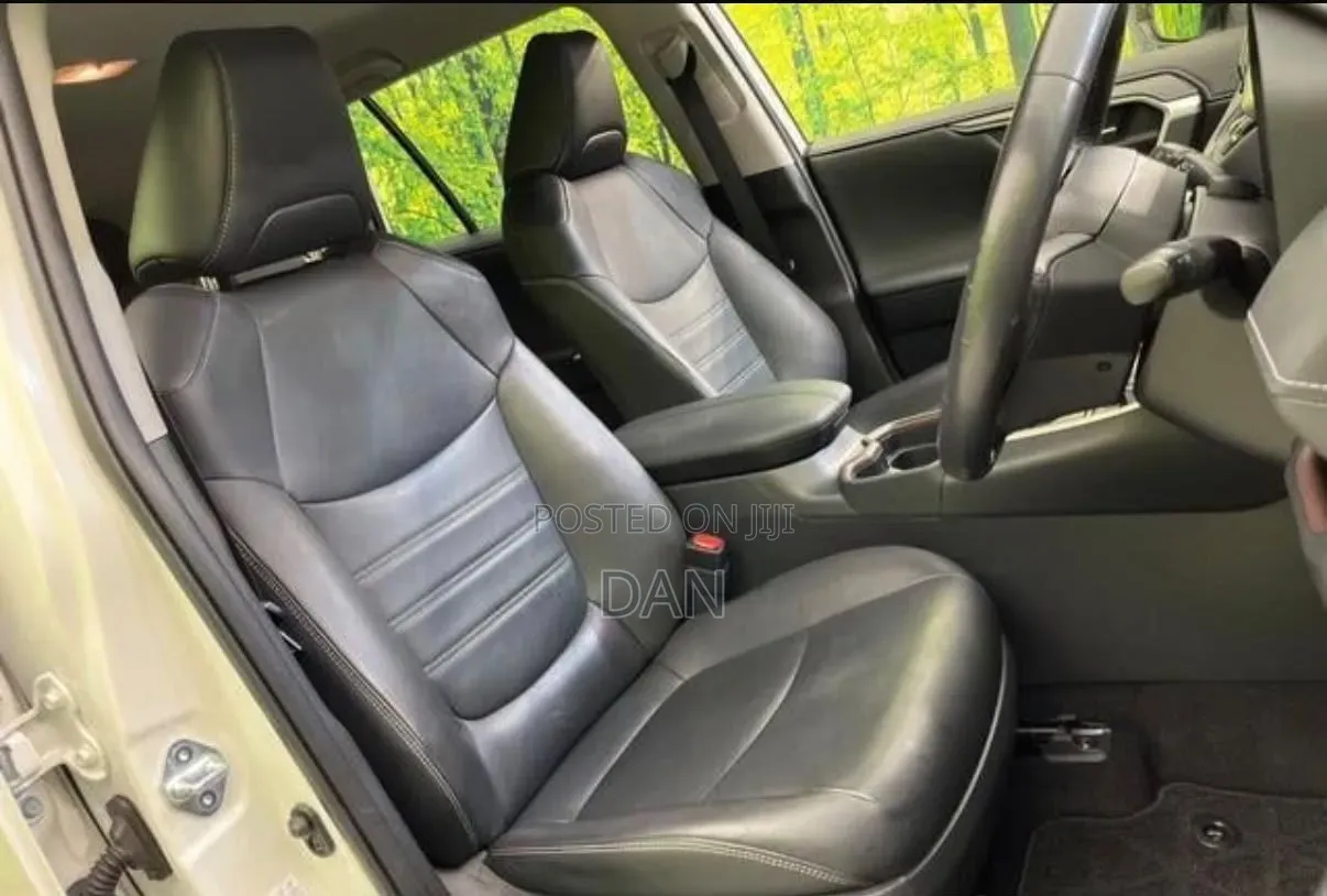 Toyota RAV4 2020 Black