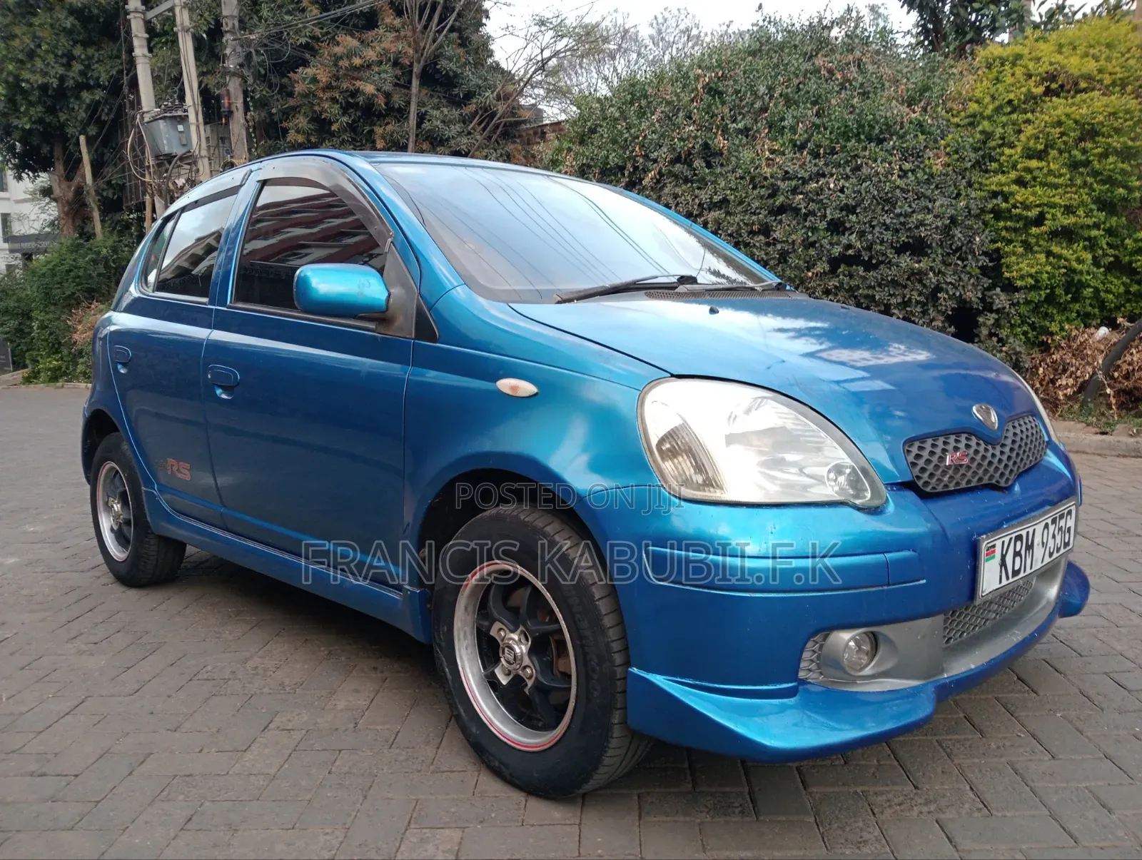 Toyota Vitz 1.3 FWD 5dr 2004 Blue