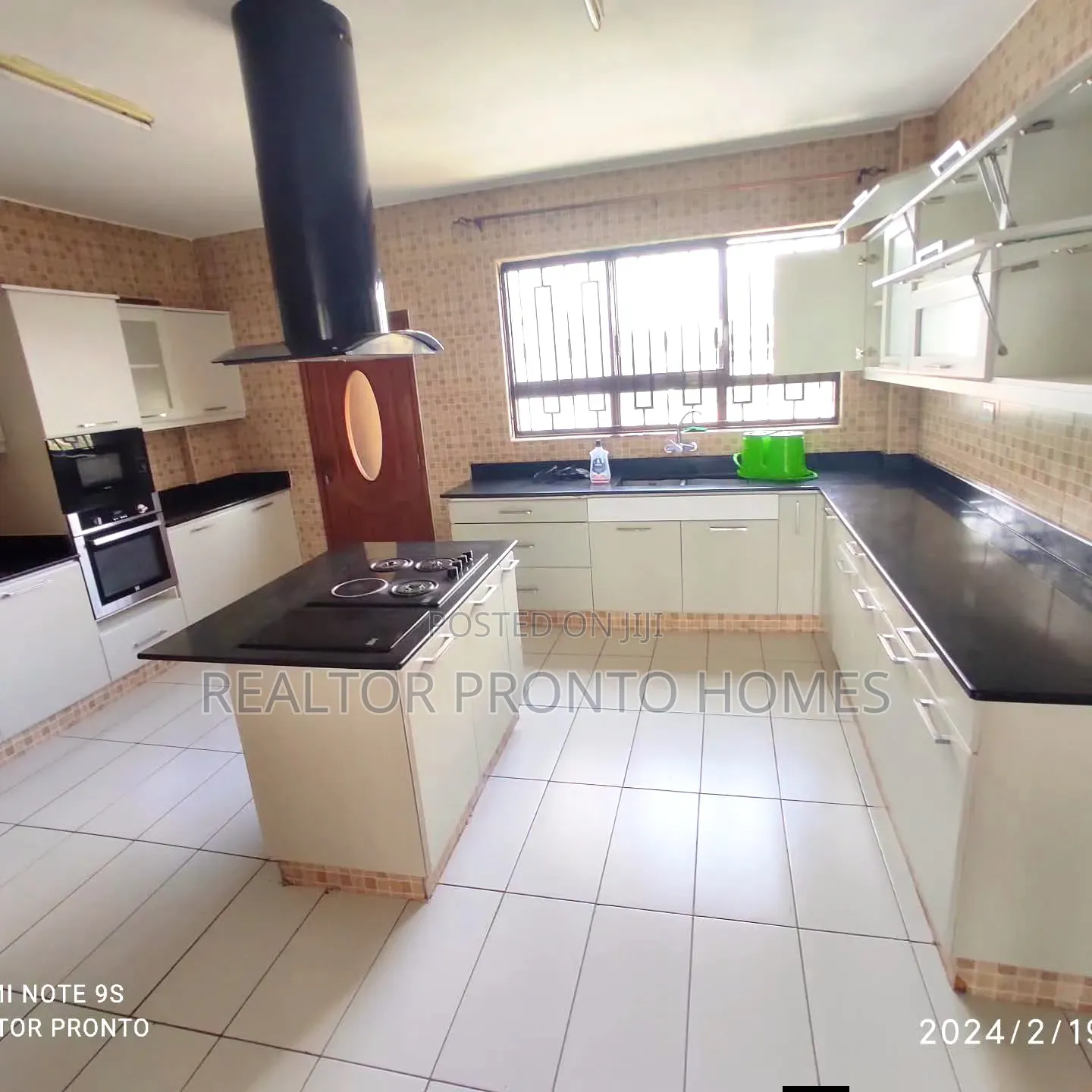 3bdrm Apartment in Kilimani, Hurlingham for rent