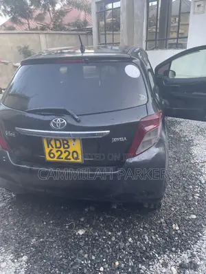 Toyota Vitz 2013 Black