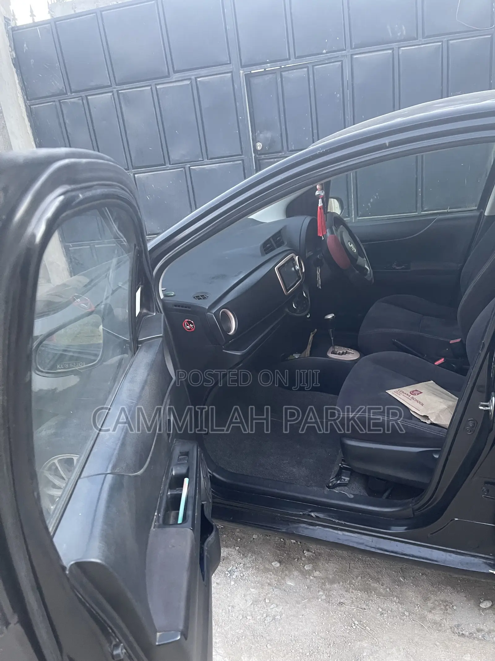 Toyota Vitz 2013 Black