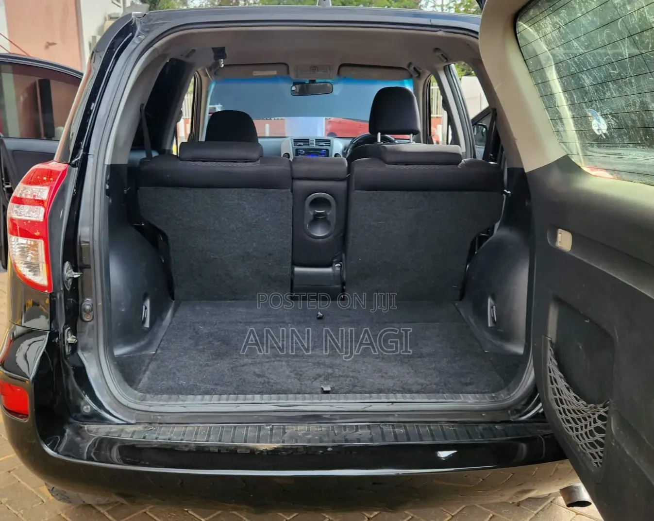 Toyota RAV4 2010 Black