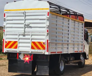 Isuzu NMR Year 2014.