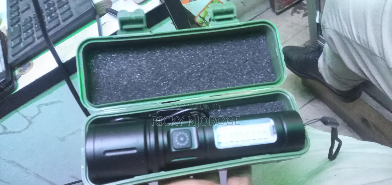 Torch Rechargable