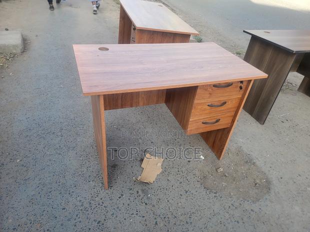 Office Desk 1m