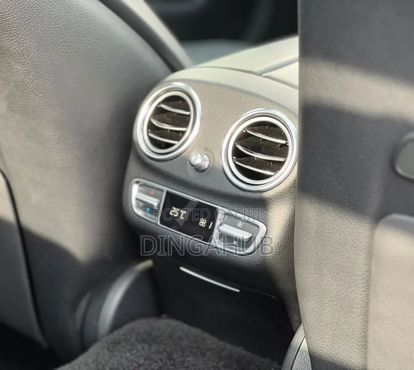 Mercedes-Benz C63 2019 White