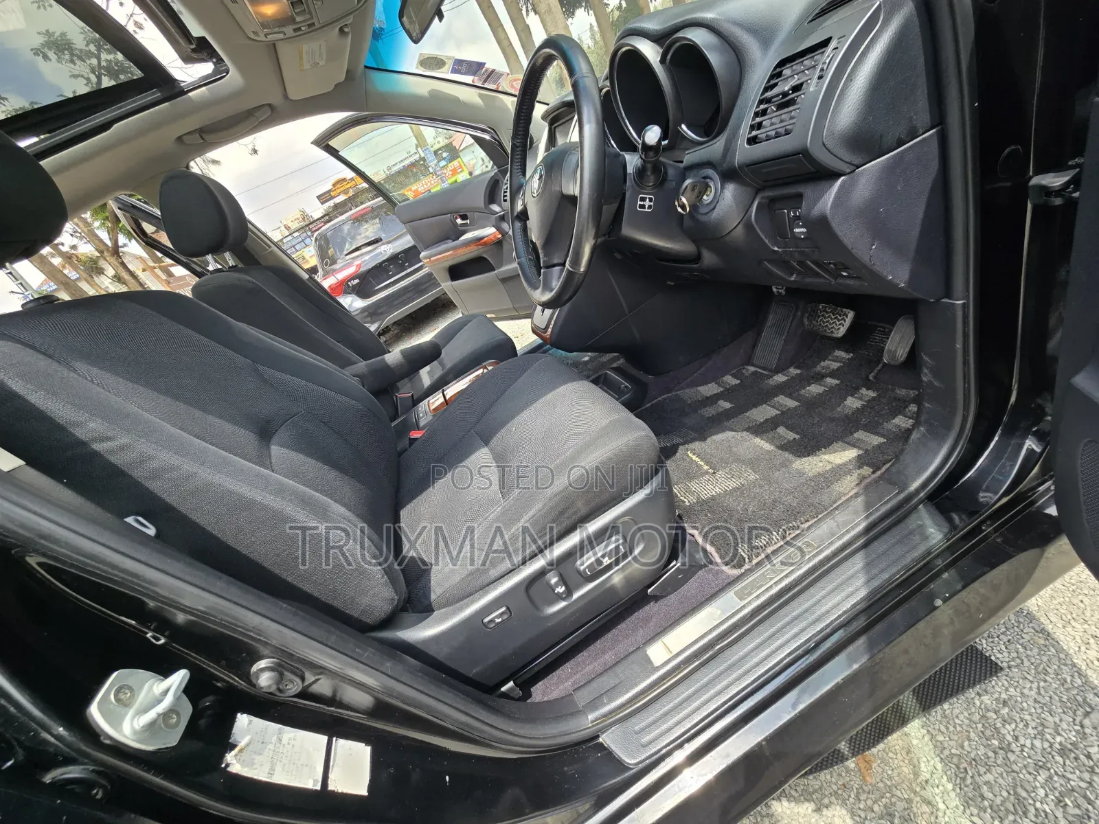 Toyota Harrier 2011 Black