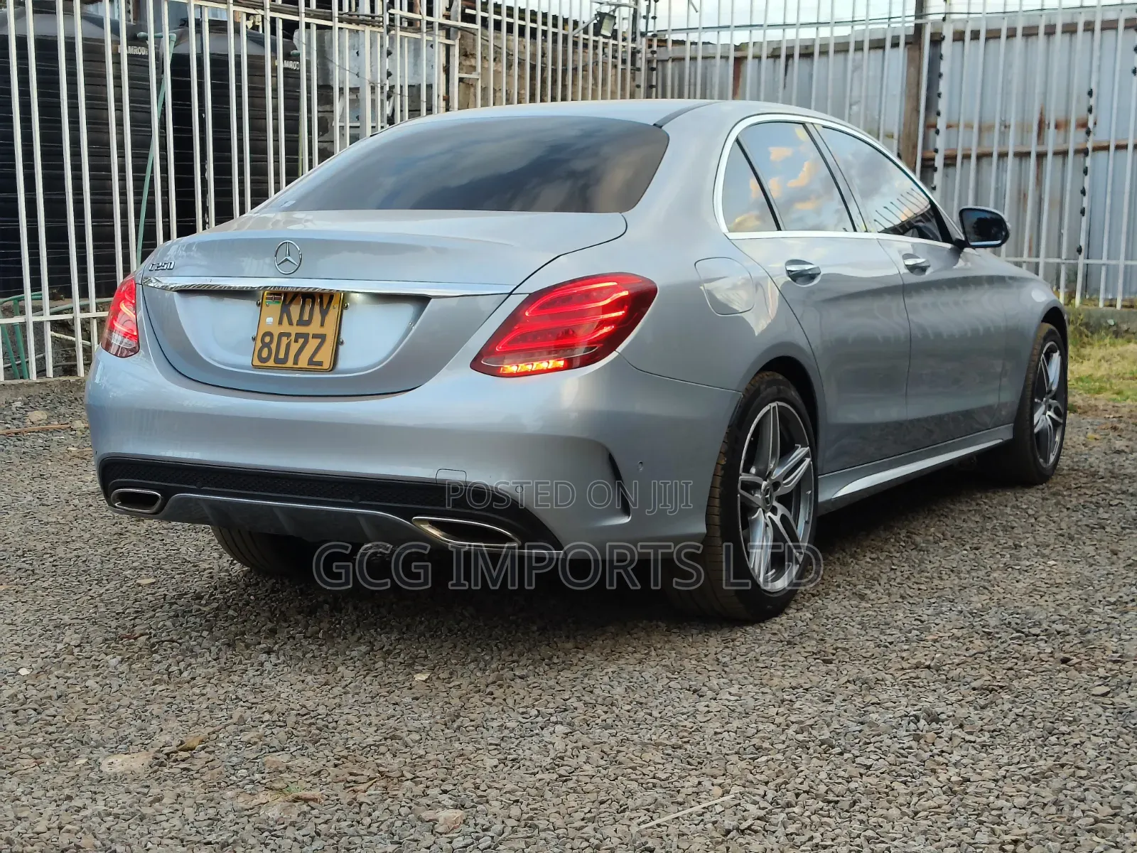 Mercedes-Benz C250 2015 Blue