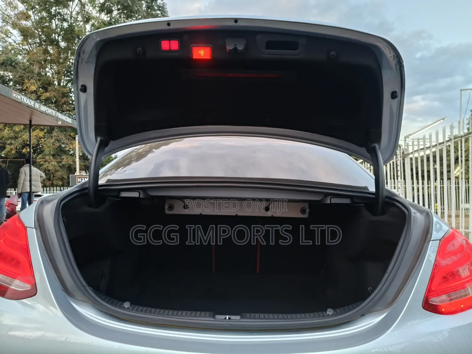 Mercedes-Benz C250 2015 Blue
