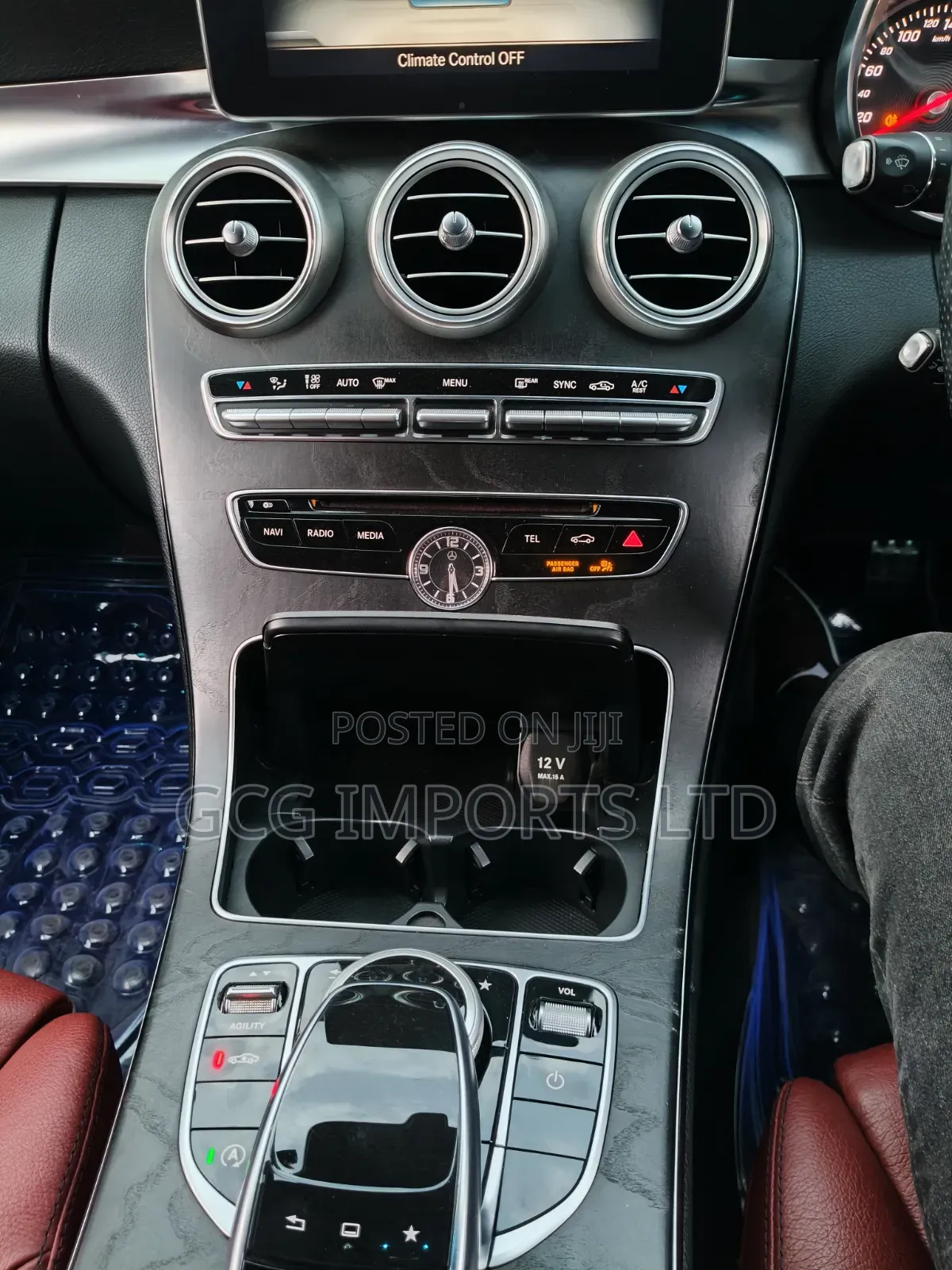 Mercedes-Benz C250 2015 Blue