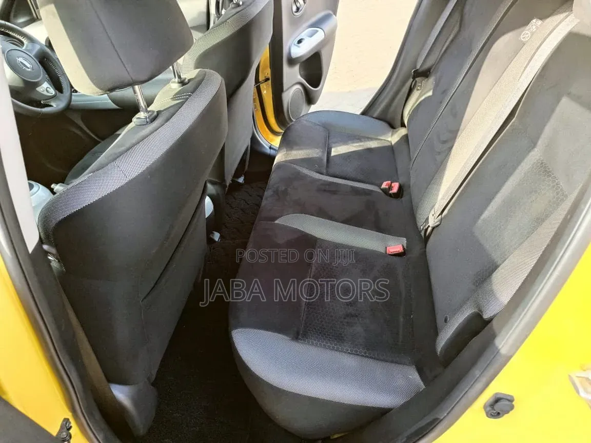 Nissan Juke 2018 Yellow