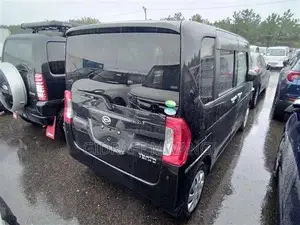 Daihatsu Tanto 660 FWD 2019 Black