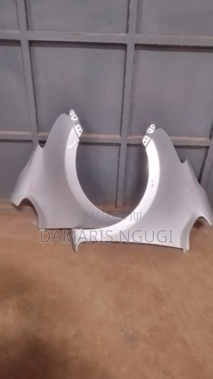 Ractis 2005-2009 Bonnet/Wings