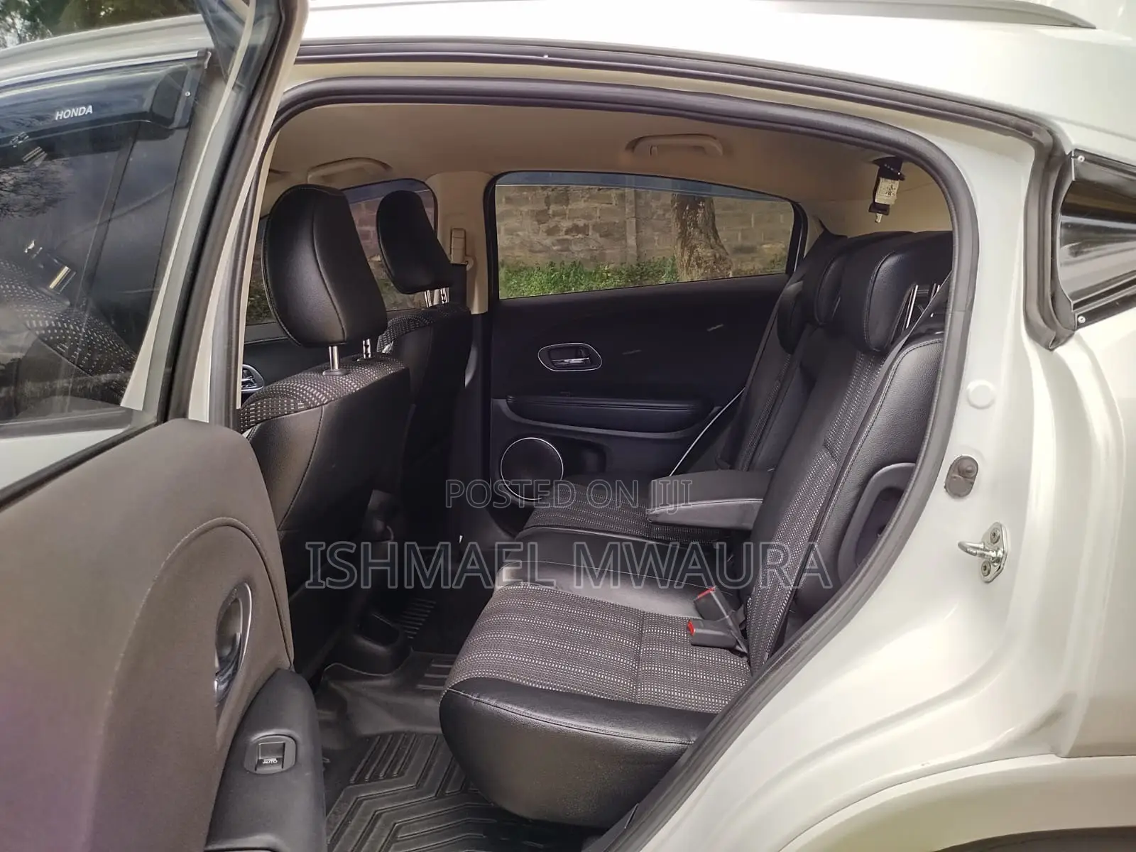Honda Vezel 1.5 Hybrid 2WD 2017 White
