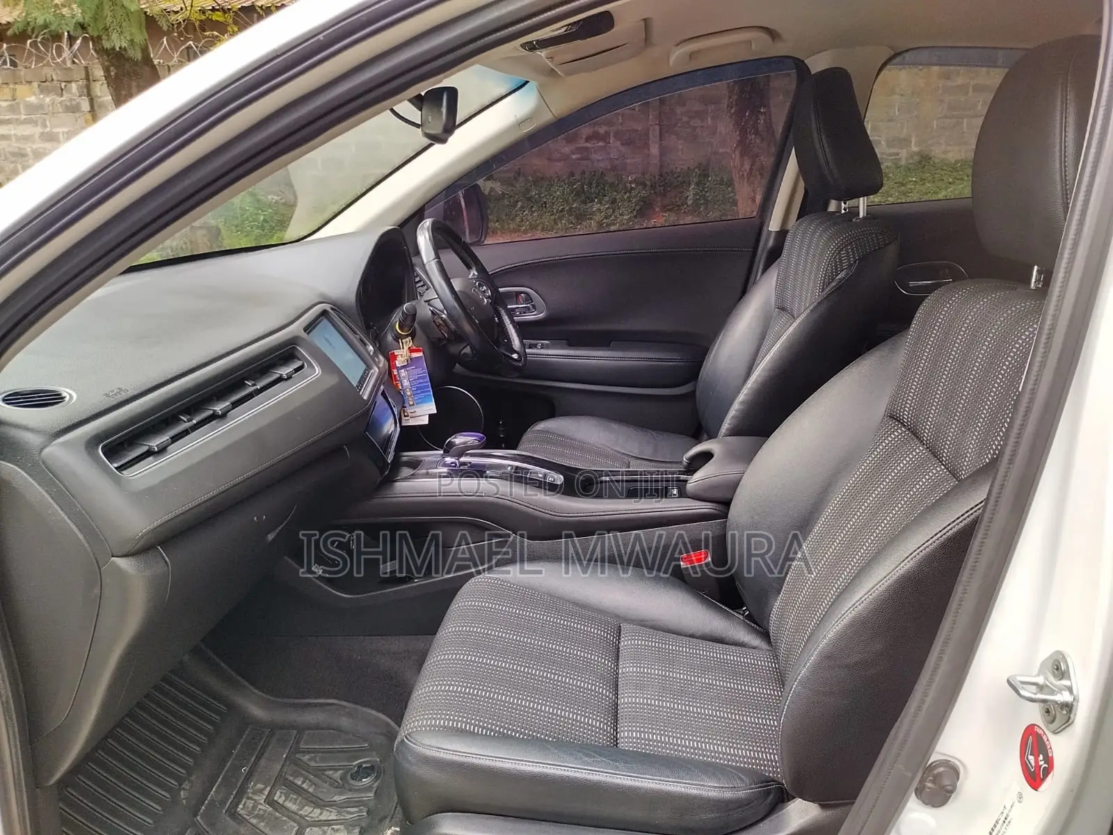 Honda Vezel 1.5 Hybrid 2WD 2017 White