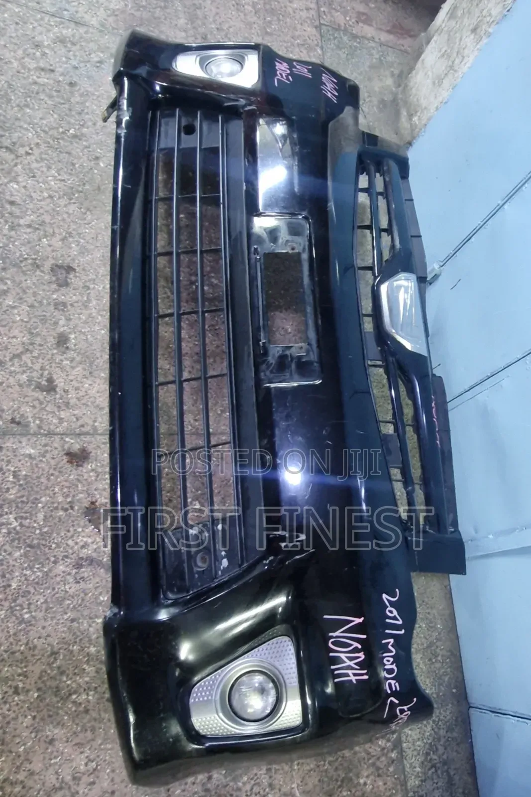 Toyota Noah 2012 Complete With  Grill