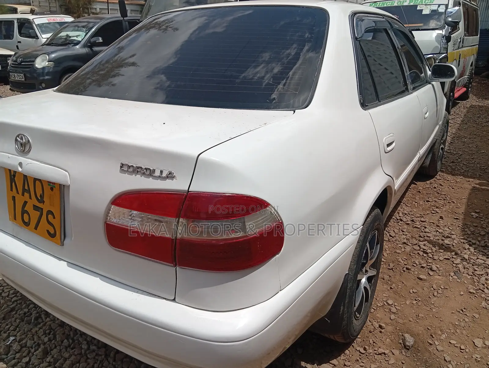 Toyota Corolla 2001 White
