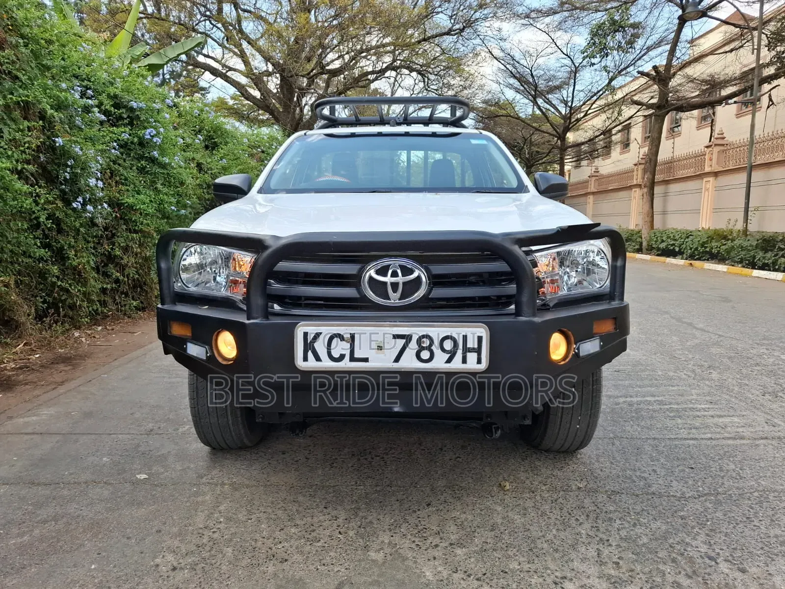 Toyota Hilux Revo Single Cab Deisel 2.4 RWD 2017 White