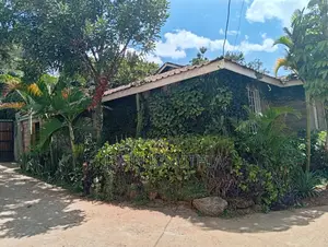 3bdrm Bungalow in Jacaranda Homes, Riruta for rent