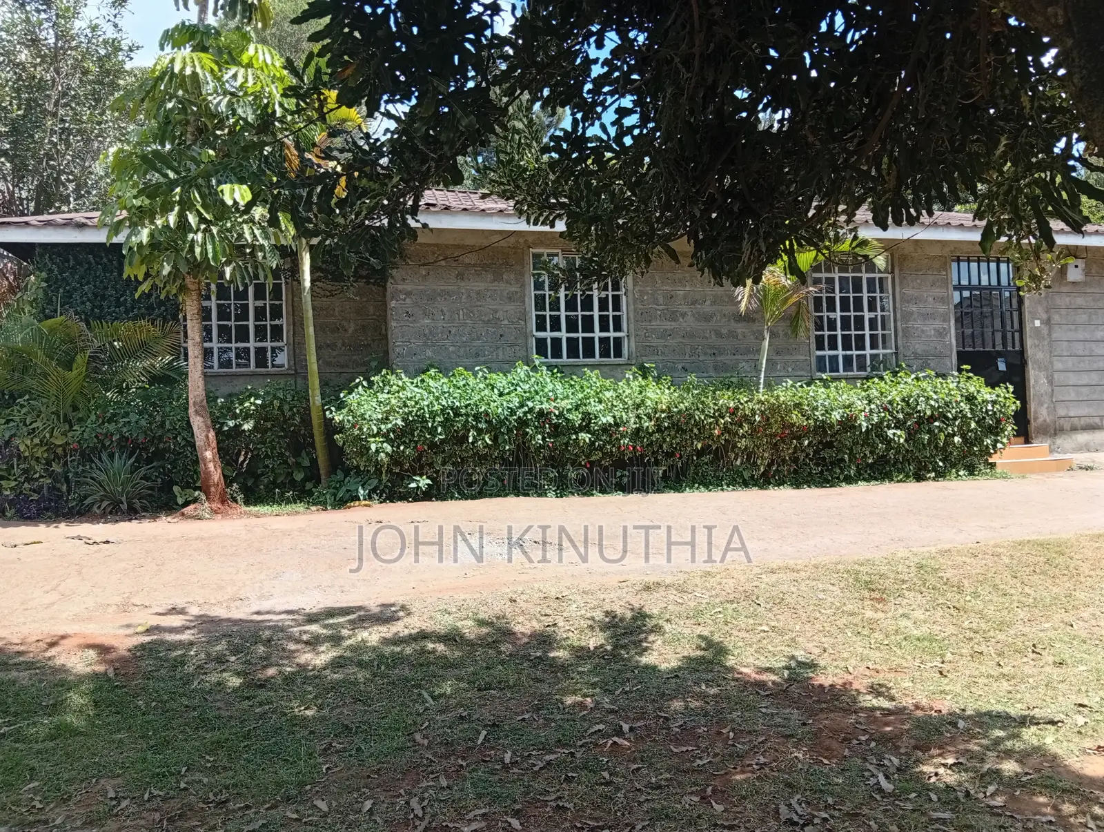 3bdrm Bungalow in Jacaranda Homes, Riruta for rent