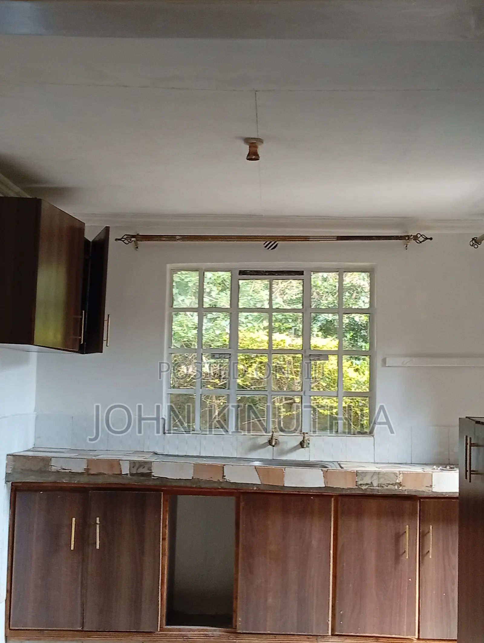 3bdrm Bungalow in Jacaranda Homes, Riruta for rent