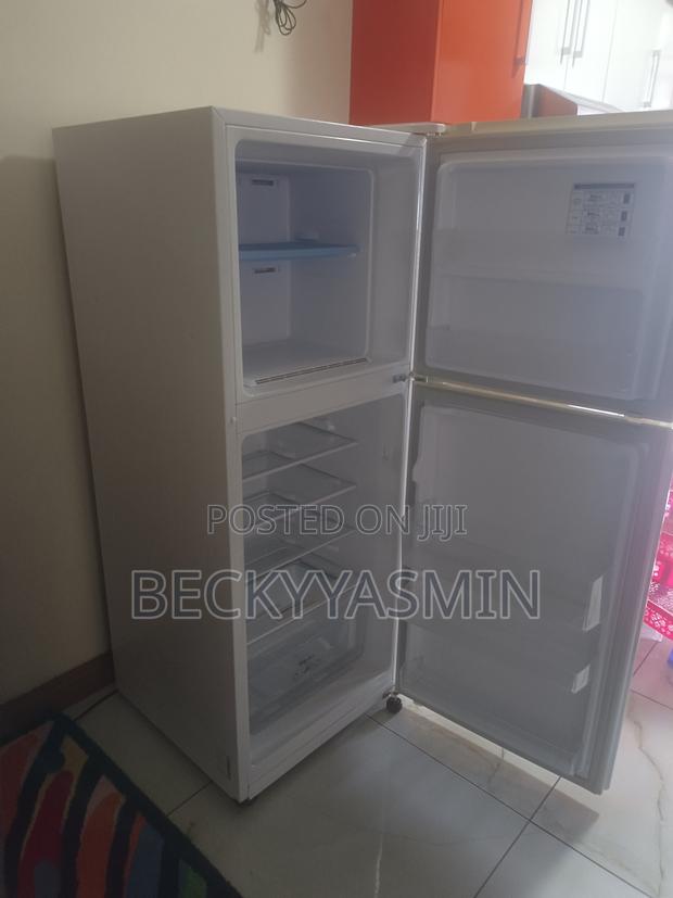Refrigerator - thumbnail 6