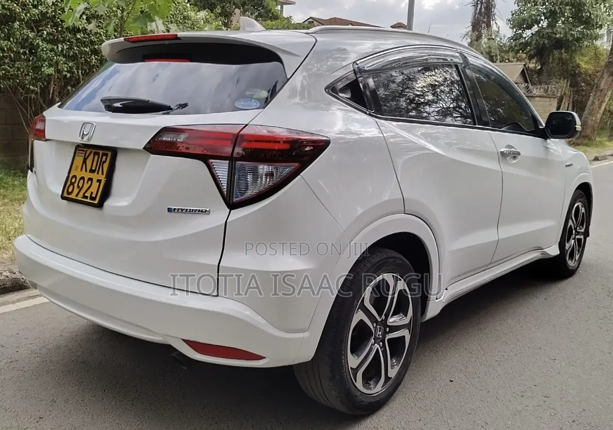 Honda Vezel 1.5 2WD 2017 White