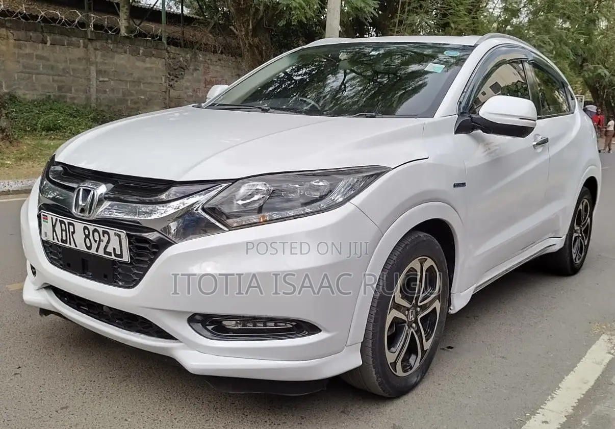 Honda Vezel 1.5 2WD 2017 White