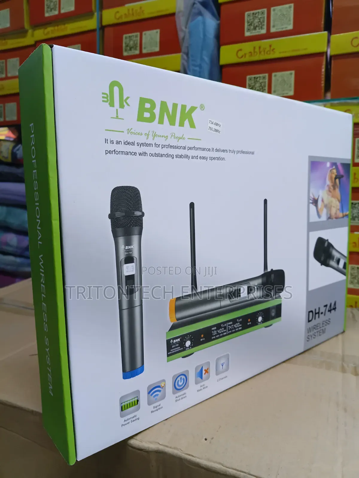 Unplugged Perfection — BNK DH-744 VHF Dual Channel Wireless Mics