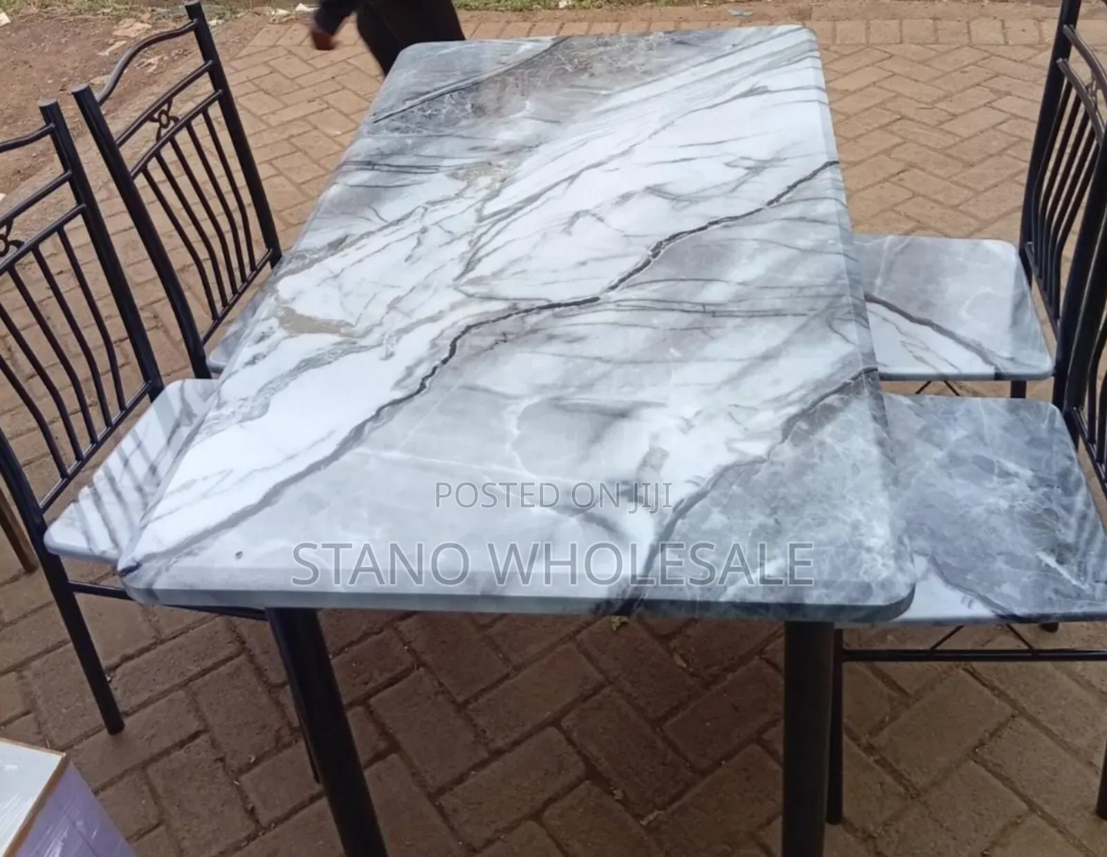 Executive 4 Seater Dinner Table
