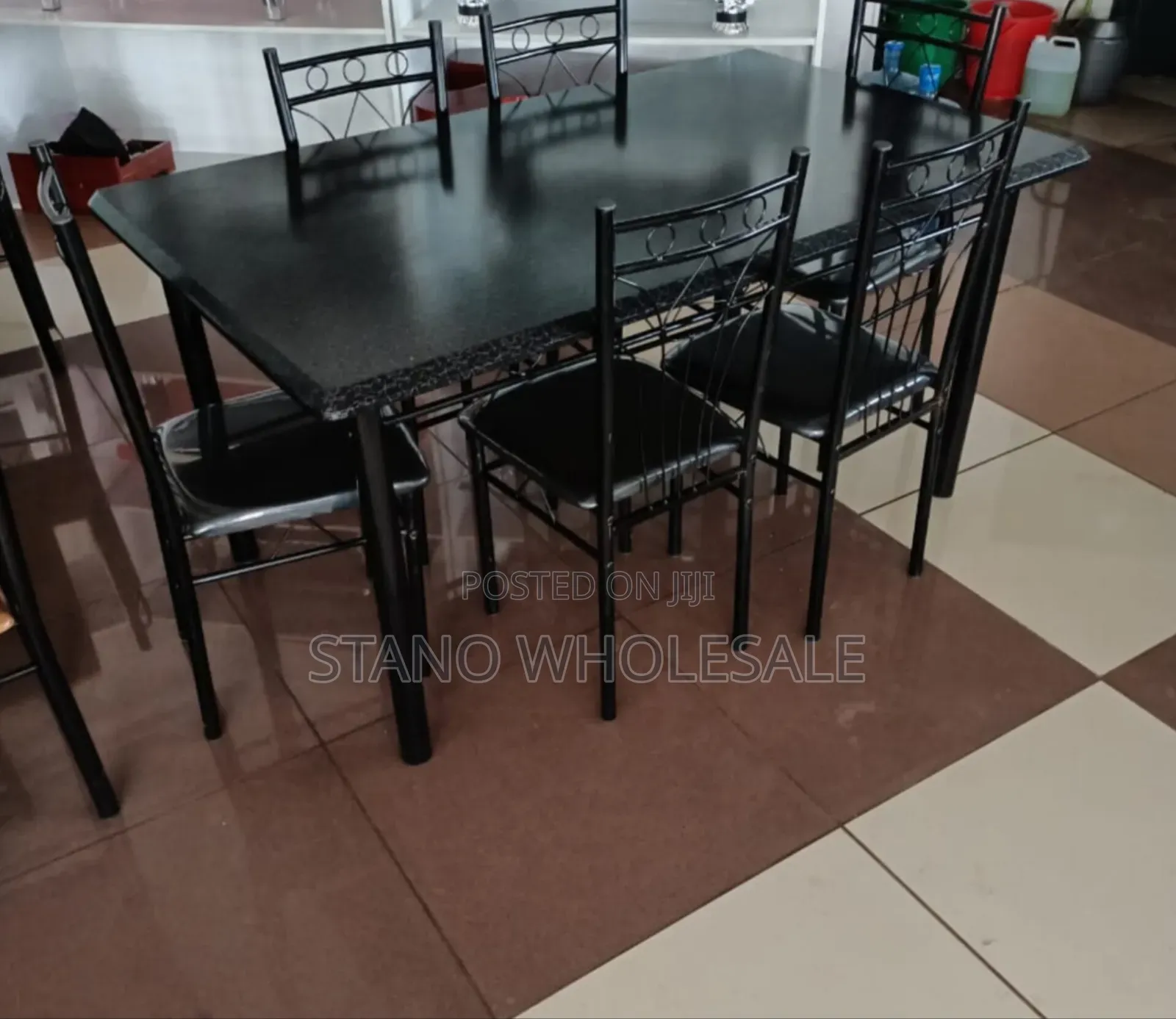 Executive 6 Seaters Dinning Table
