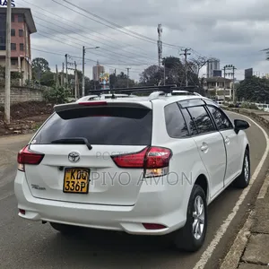 Toyota Corolla Fielder 2017 White
