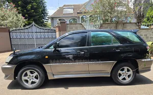 Toyota Harrier 2002 Black