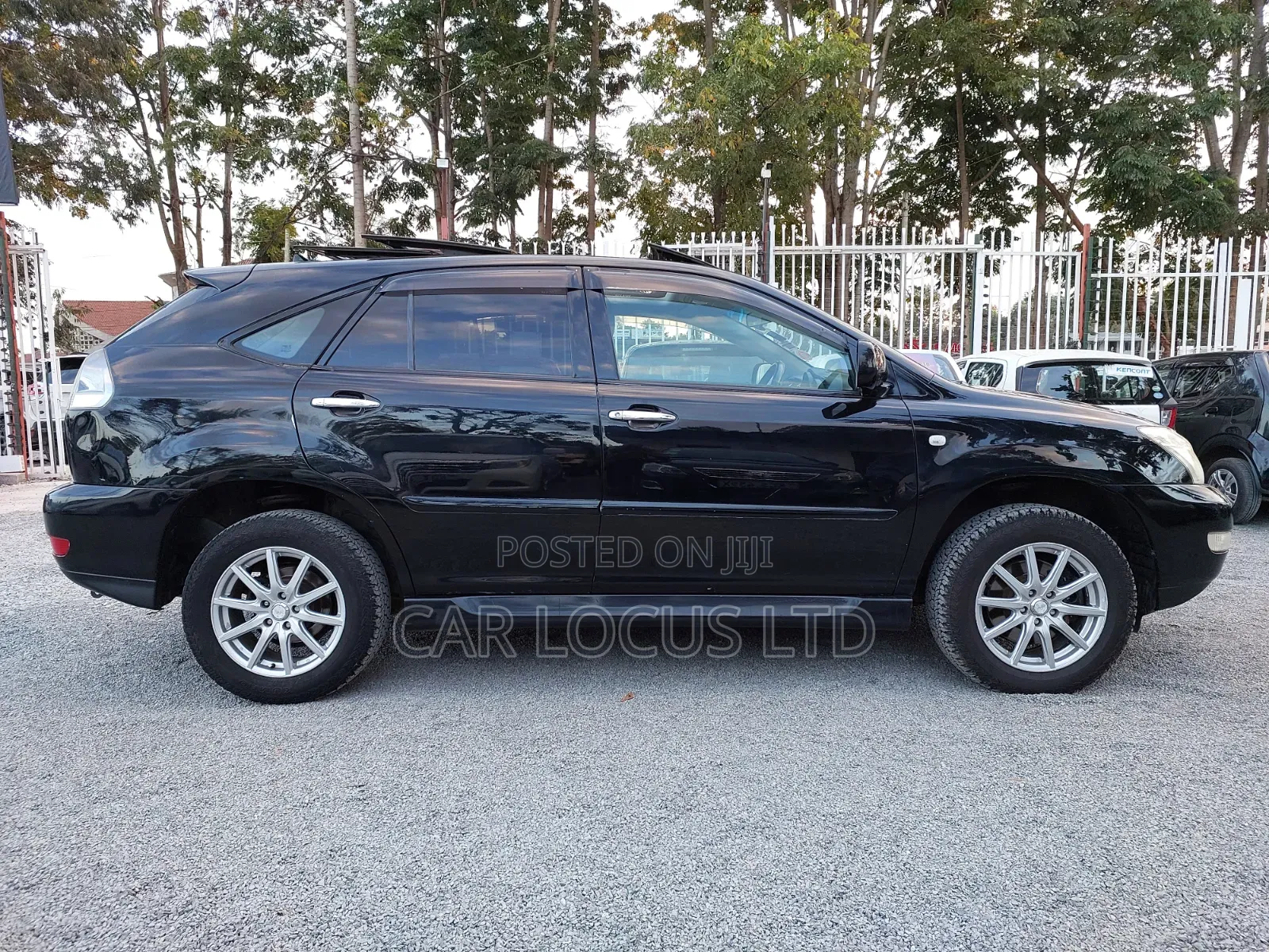 Toyota Harrier 2.4 4WD 2011 Black