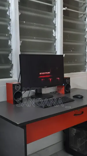 Desktop Computer Asus 8GB Intel Core i5 SSD 500GB