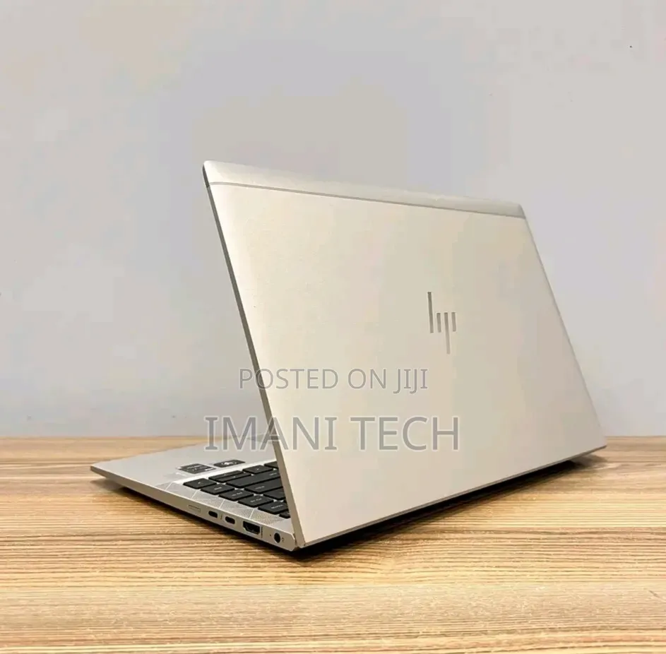 Laptop HP EliteBook 830 G8 16GB Intel Core i7 SSD 512GB