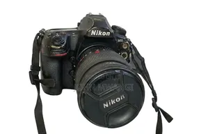  Nikon Camera +Sigma Lense 25-70mm