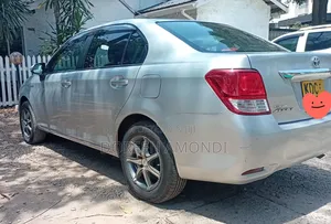 Toyota Axio 2014 Silver