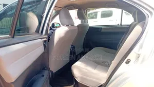 Toyota Axio 2014 Silver