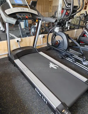 Elite Athlete Commercial AC Treadmill
5HP AC Motor