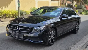 Mercedes-Benz E300 2019 Black