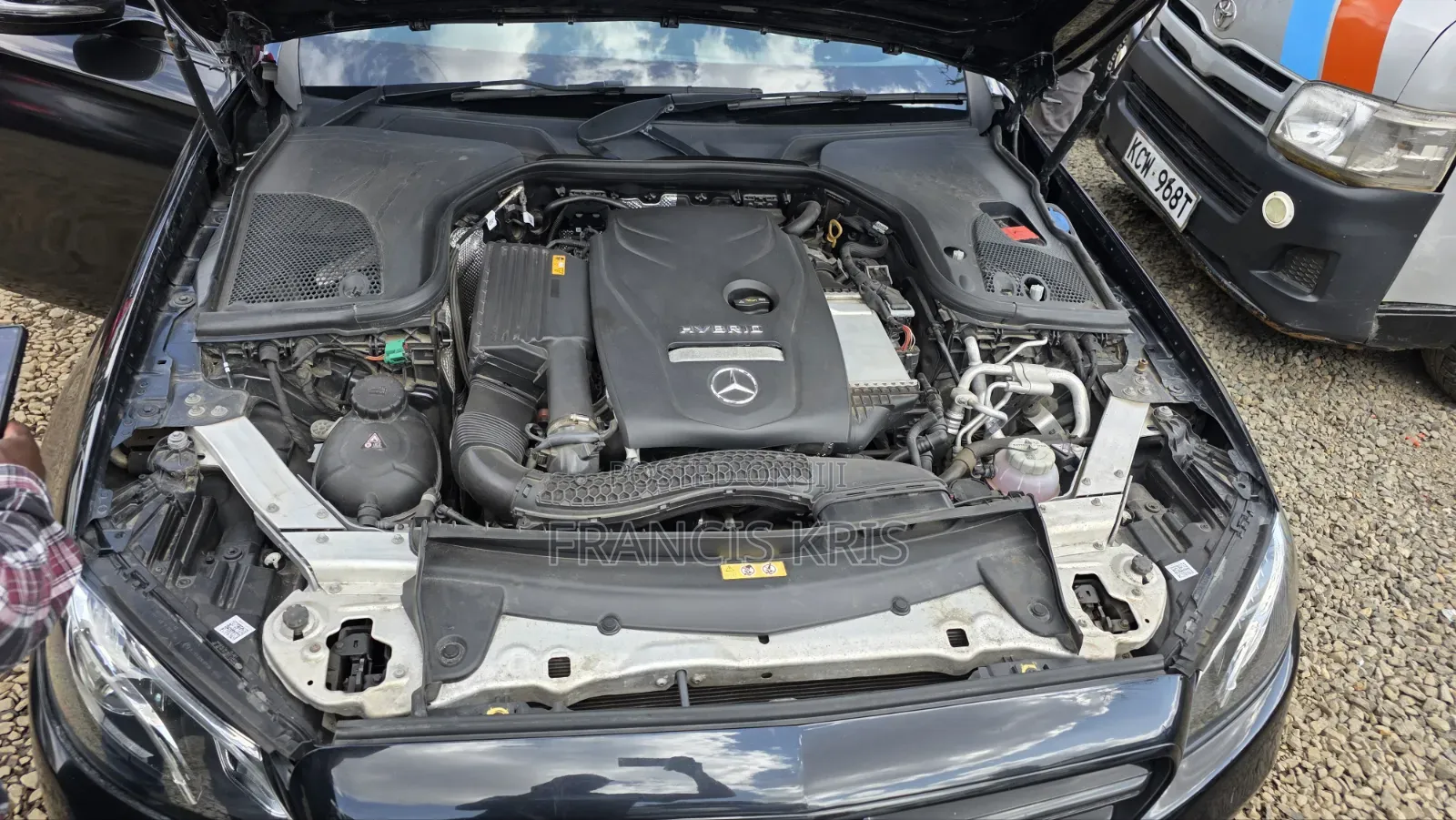 Mercedes-Benz E300 2019 Black