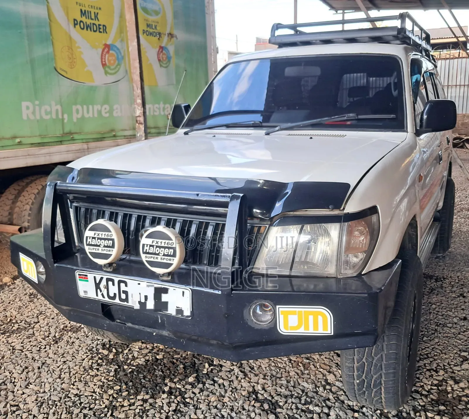 Toyota Land Cruiser 2003 White