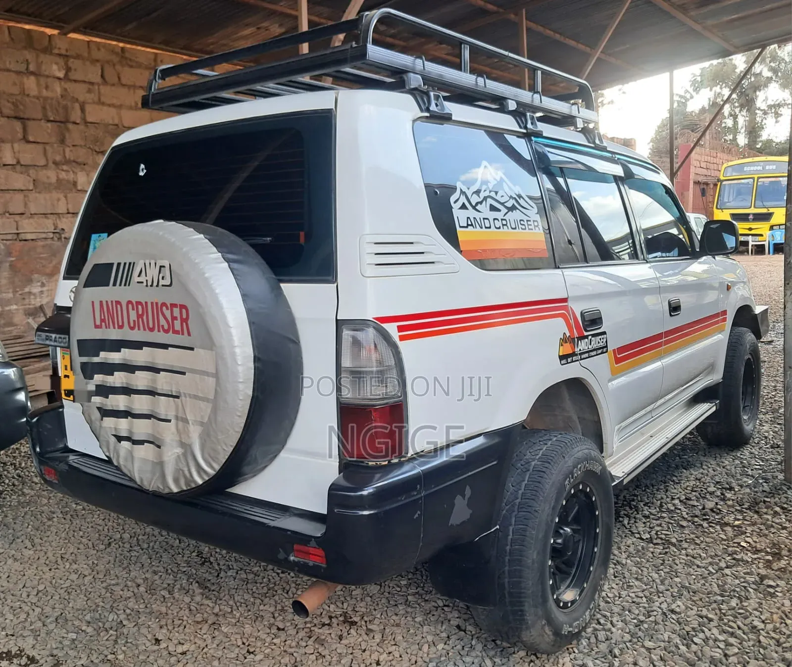 Toyota Land Cruiser 2003 White