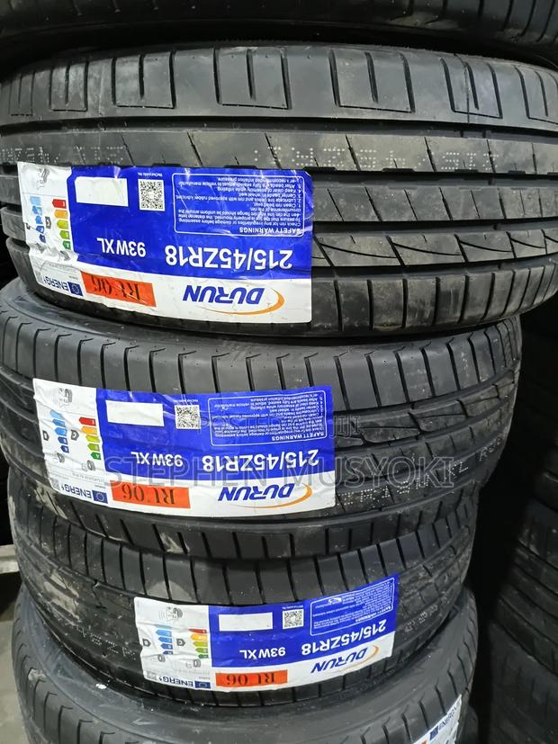 Tyre 215/45zr18 Durun - main view