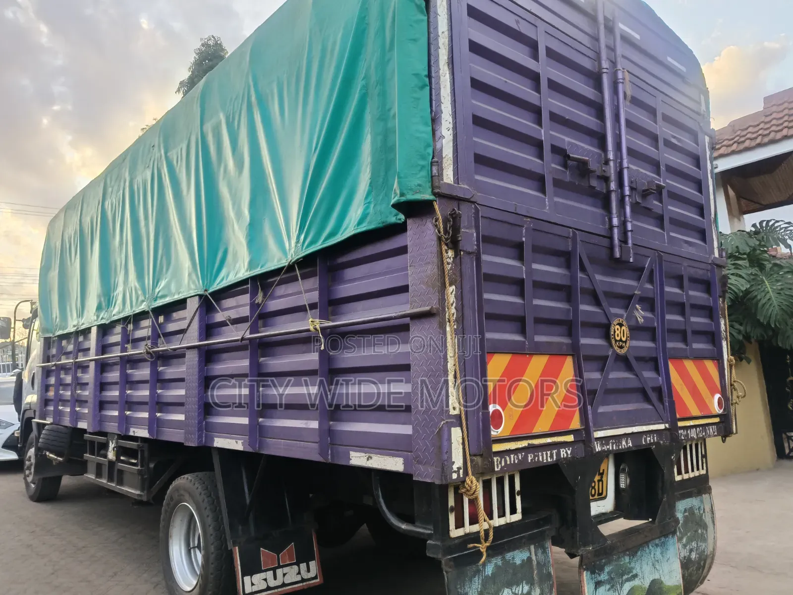 Isuzu FRR 90