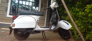 Vespa 150 1990 White