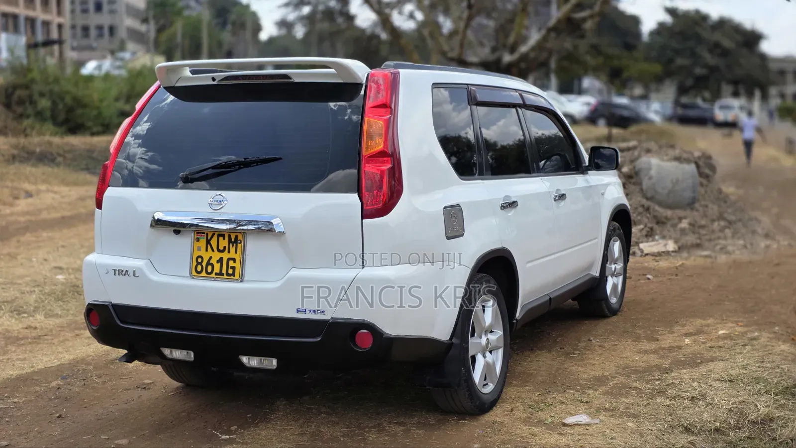 Nissan X-Trail 2.0 Petrol XE 2010 White