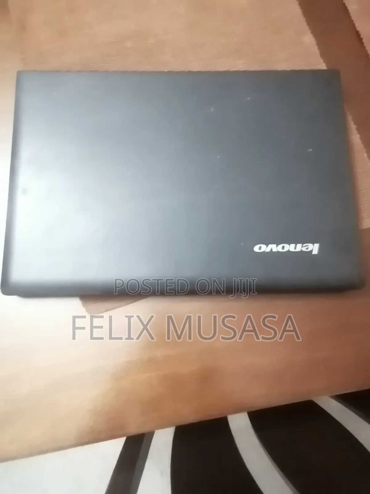 Laptop Lenovo 4GB Intel Core i3 SSD 350GB