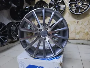 Mercedez Benz  C200,e250, E350, W202, W203, 19inch Staggered Rims